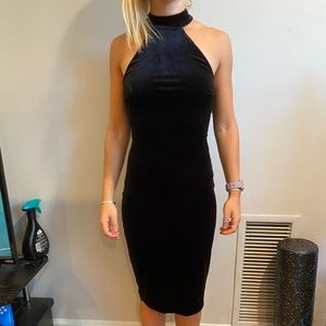 Velvet midi body con dress